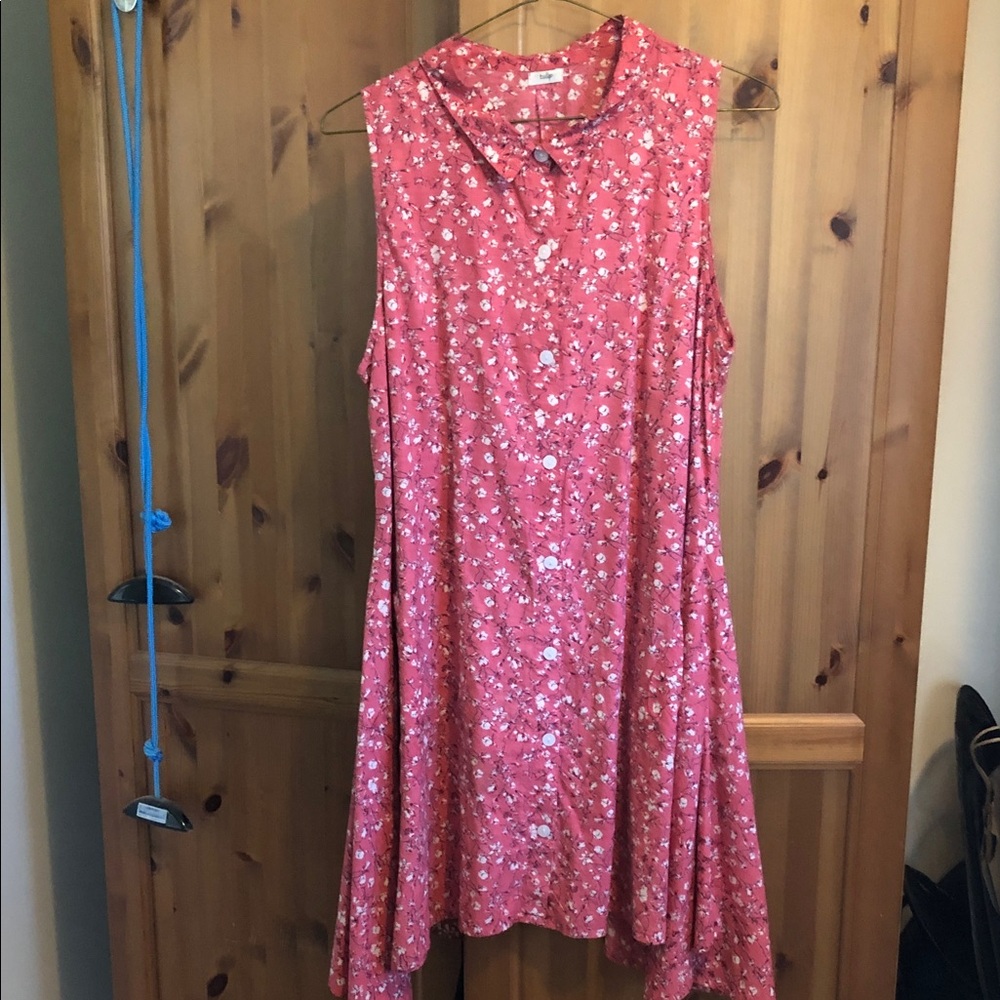 TULIP Floral Sleeveless Dress in Pink with pockets